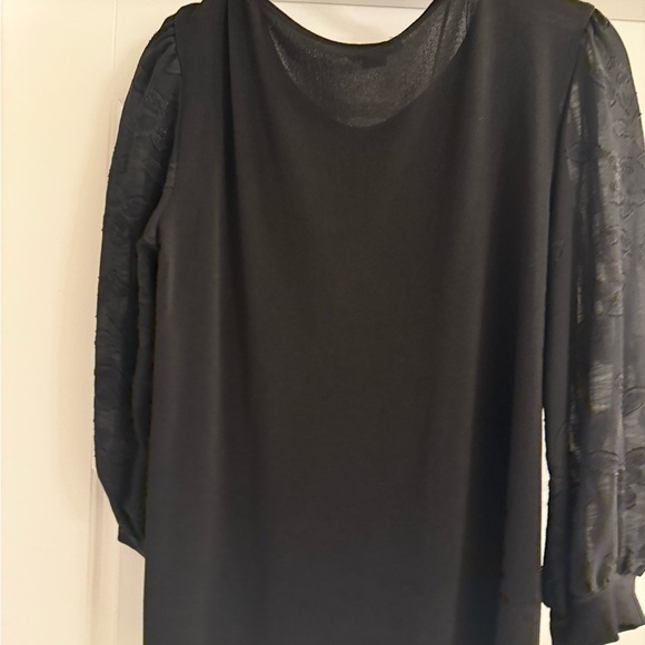 Women’s size small long sleeve Blouse. Cece - Picture 5 of 6
